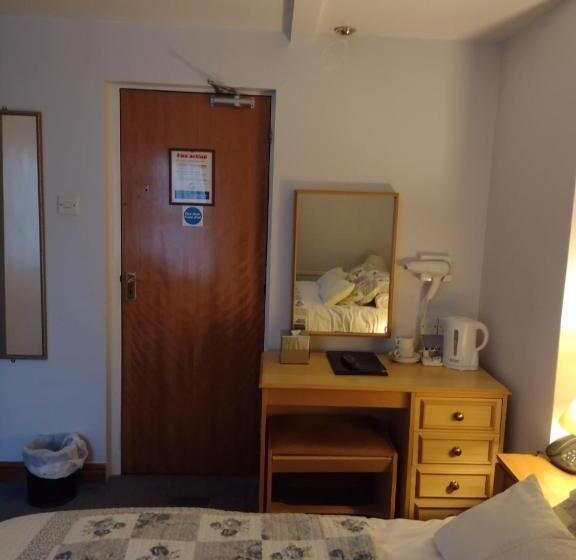 Номер Deluxe Одноместный, The Crown House Inn