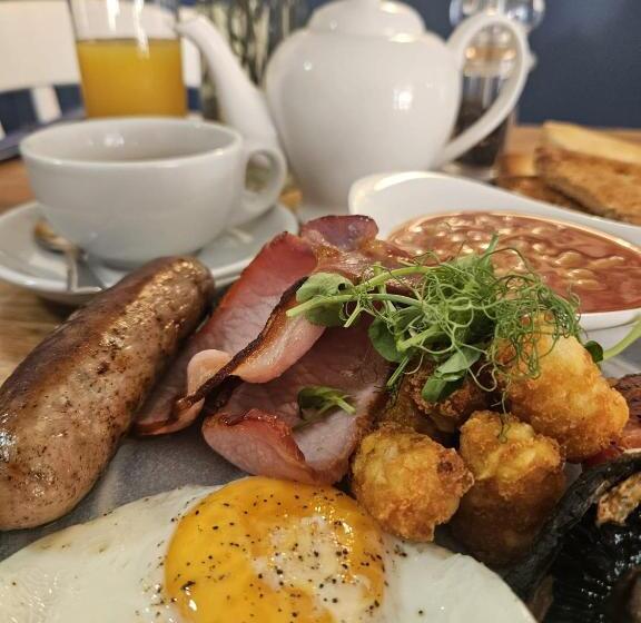 Номер Deluxe, The Kings Arms