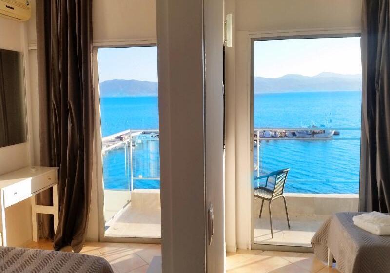 Люкс Вид на Море, Porto Evia Boutique