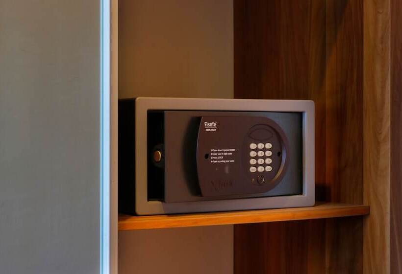 Family Suite, The Lerina Hotel Nusa Dua