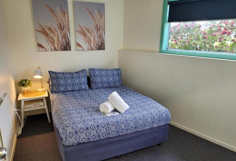 Номер Стандарт Совместная Ванная, Pacific Coast Lodge And Backpackers