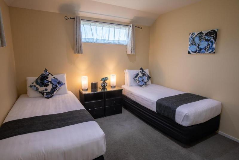Апартаменты 2 Спальни, Abbella Lodge Motel