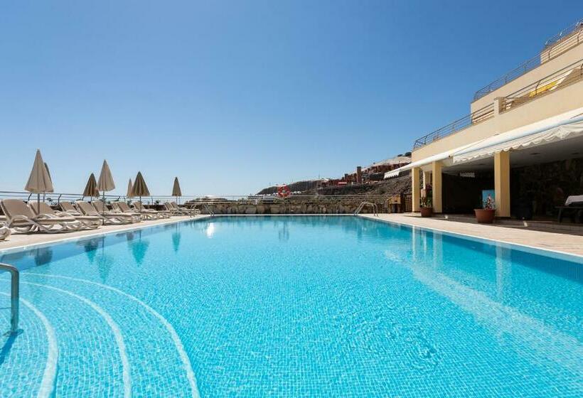 Апартаменты Deluxe 2 Спальни с Гидромассажем, Holiday Club Sol Amadores