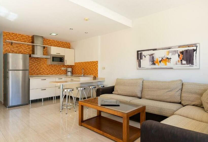 Апартаменты Deluxe 2 Спальни, Holiday Club Sol Amadores