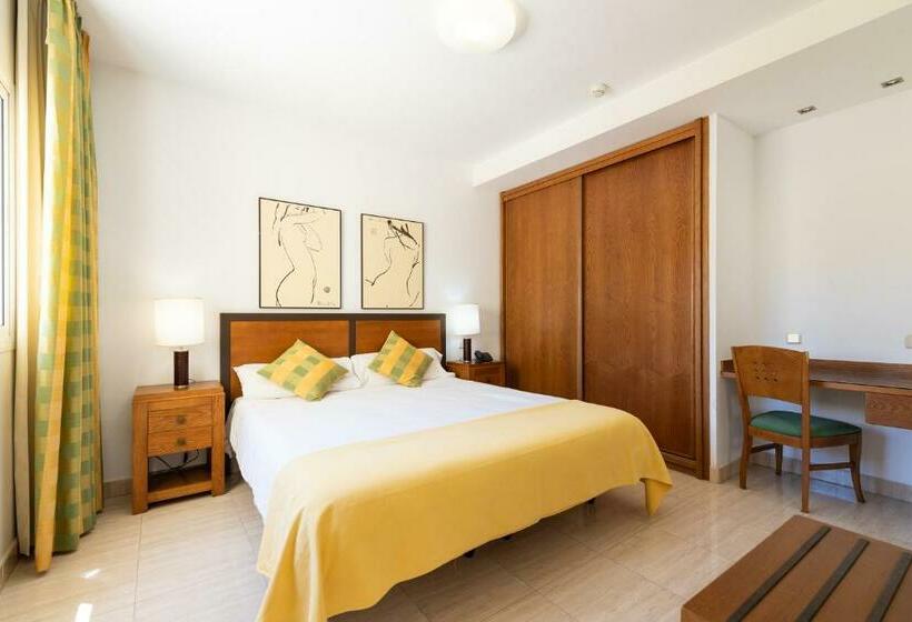 Апартаменты Deluxe 2 Спальни, Holiday Club Sol Amadores