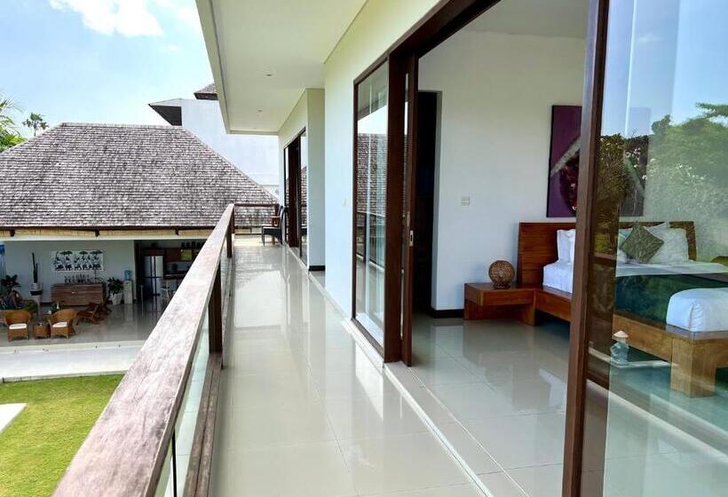 Люкс с Балконом, Oshan Villas Bali