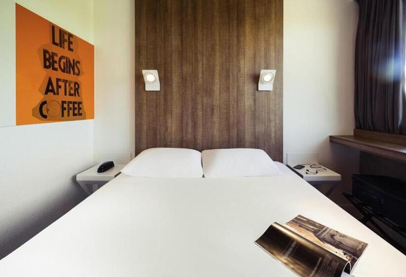 Номер Стандарт Двуспальная Кровать, Ibis Styles Niort Poitou Charentes