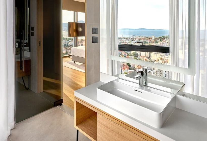 اتاق پرمیوم با چشمانداز دریا, Ac Hotel By Marriott Split