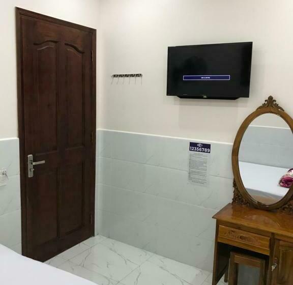 اتاق استاندارد, Hoang Anh