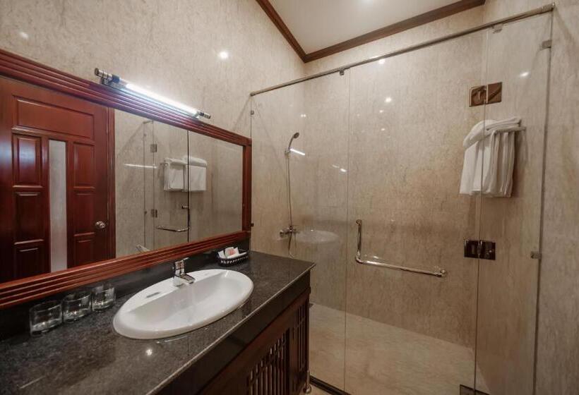 اتاق لوکس, Ban Thach Riverside Hotel & Resort