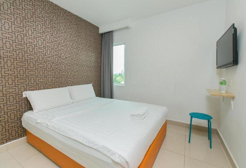 Номер Deluxe, 1 Hotel Mahkota Cheras