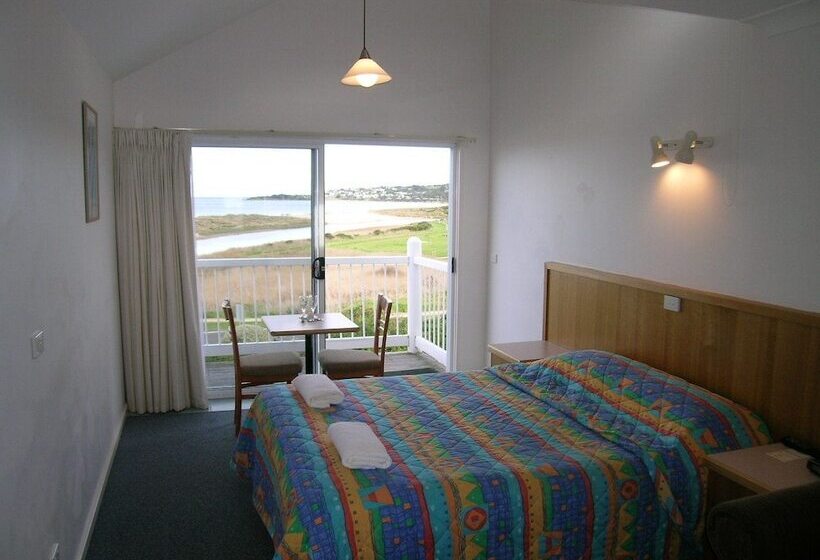 Номер Стандарт Вид на Море с Балконом, A Great Ocean View Motel