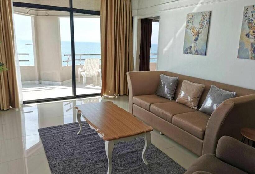جناح سوبيريور مطل علي البحر, Markland Beach View