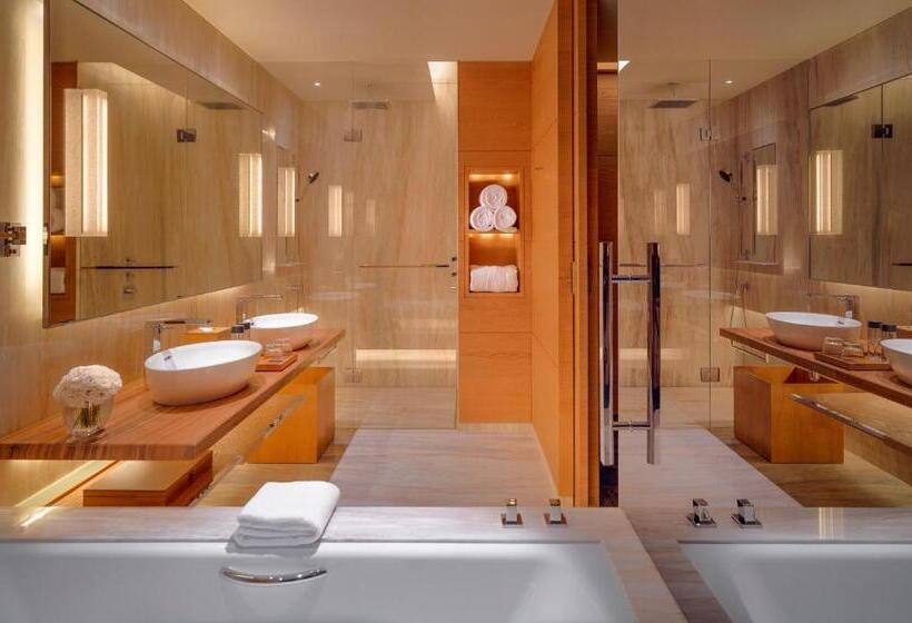 اتاق استاندارد با 2 تخت دوبل, Park Hyatt Guangzhou