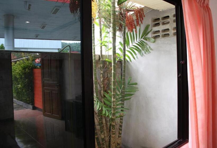 اتاق استاندارد یک نفره, Suksai Buri Resort