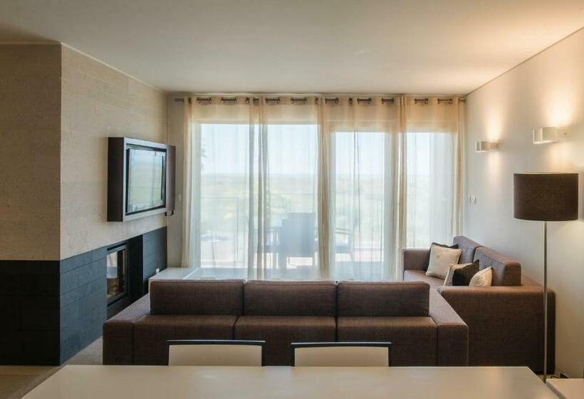 Апартаменты 2 Спальни Вид на Море, Troia Residence By The Editory  Apartamentos Praia