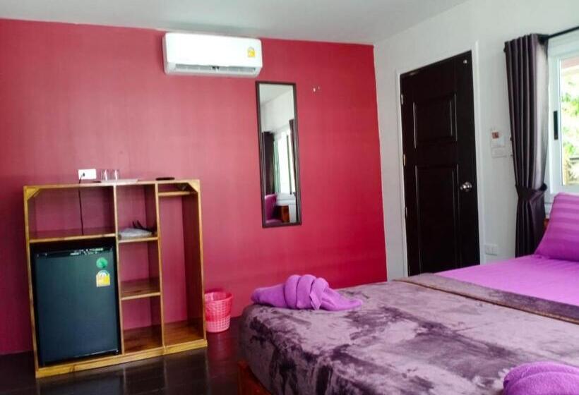 اتاق لوکس با بالکن, Cliff View Bungalows