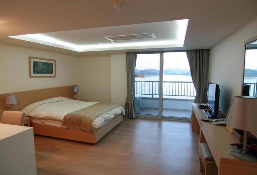 Семейный Номер Deluxe, Kumho Tongyeong Marina Resort