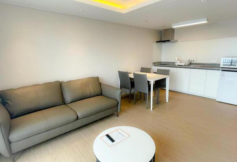 Люкс Премиум, Kumho Tongyeong Marina Resort