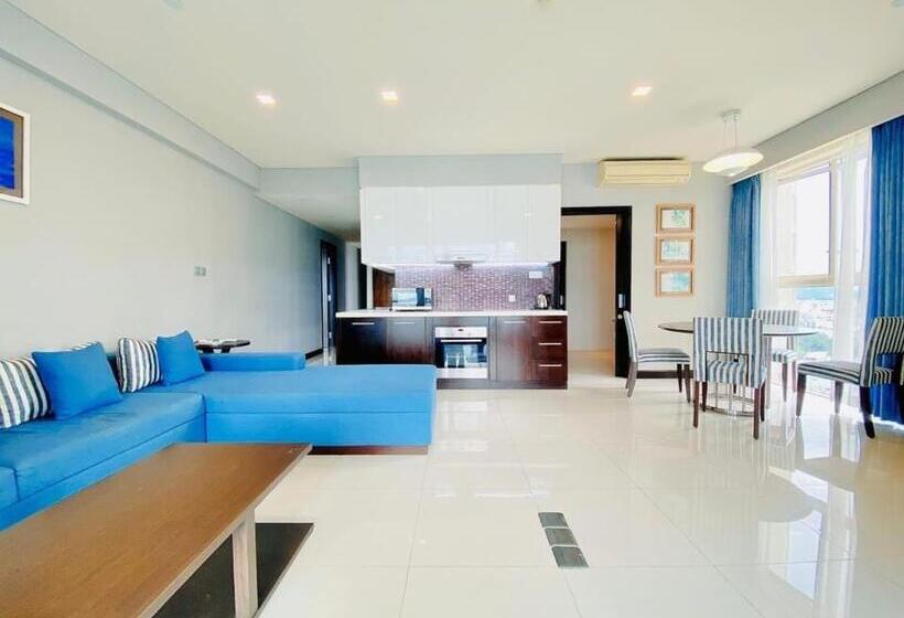 آپارتمان 2 خوابه, Costa Apartments Central
