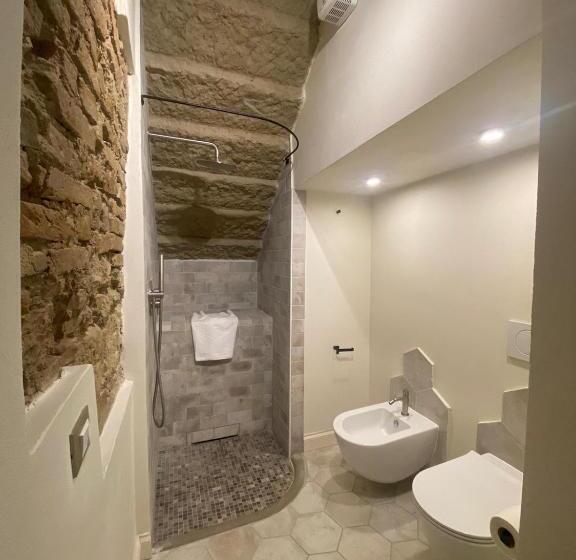 Family Suite, Punti Di Vista