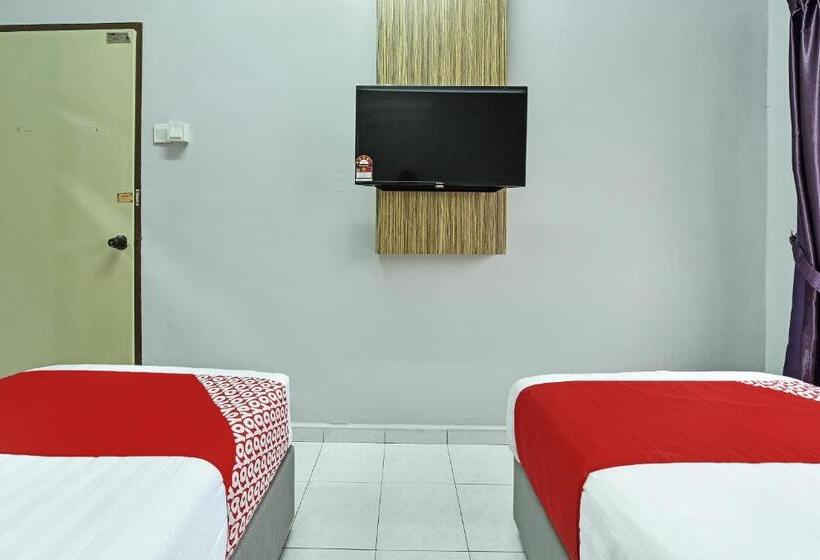 Номер Deluxe, Oyo 90626  Ezzyhome Johor Jaya