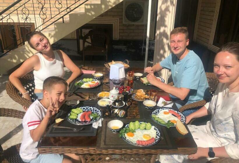 اتاق استاندارد, Old City Guest House