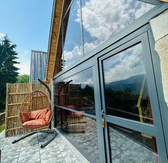 패밀리 방갈로, Sitiela Bungalov Kir Evi
