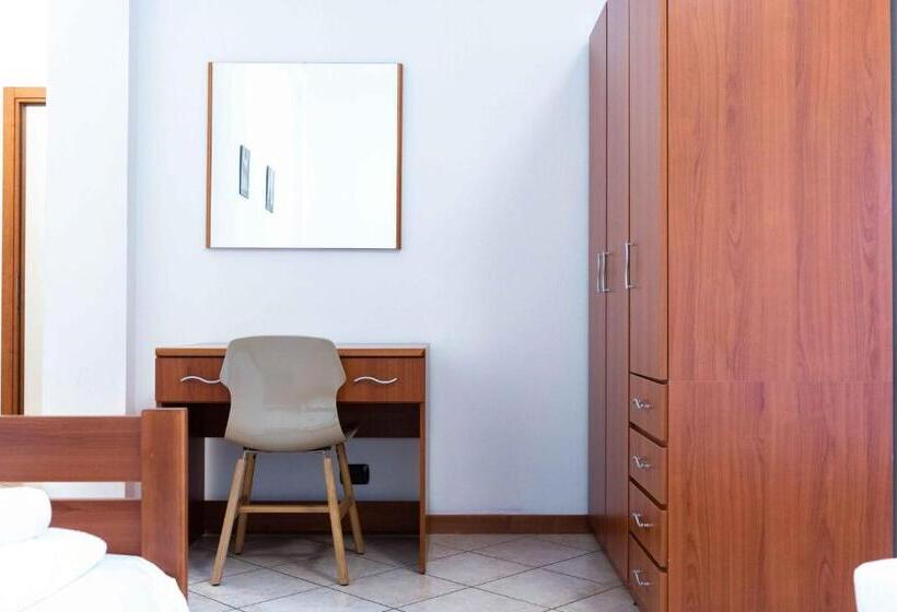 Четырехместный Номер Стандарт, Wayco Rooms