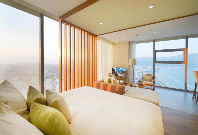 스탠다드 스튜디오, Fusion Suites Da Nang