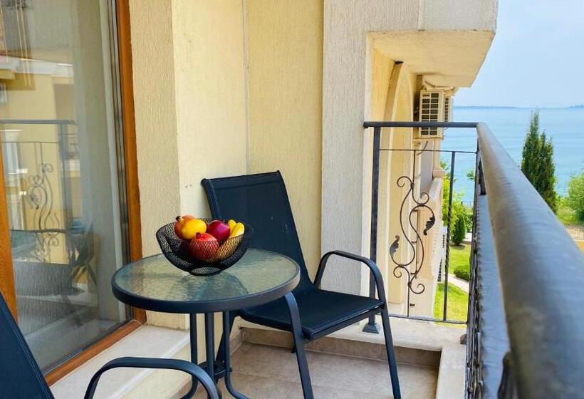 آپارتمان 1 خوابه با چشم‌انداز دریا, Royal Bay  Cozy Apartments  Apartello⊛com