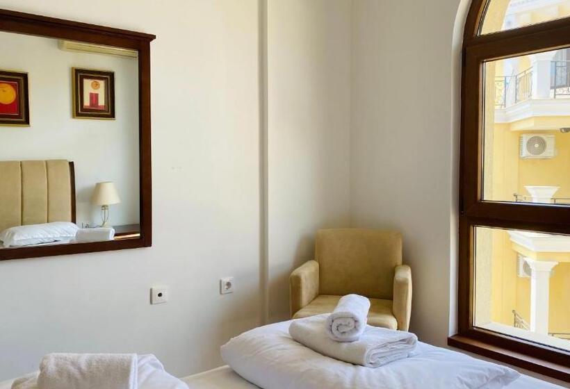 آپارتمان 1 خوابه با چشم‌انداز دریا, Royal Bay  Cozy Apartments  Apartello⊛com