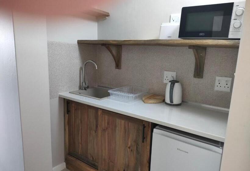 Номер Стандарт Вид на Море, Cove Rock Stay