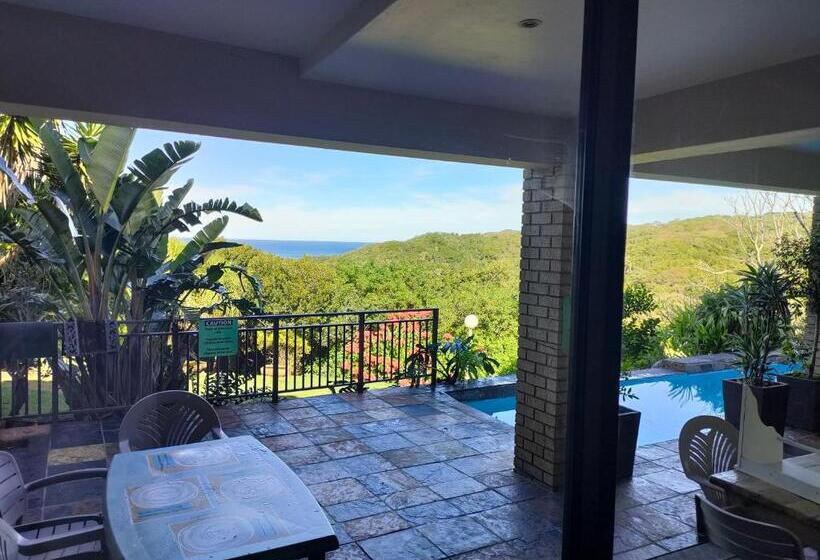 Номер Стандарт Вид на Сад, Cove Rock Stay