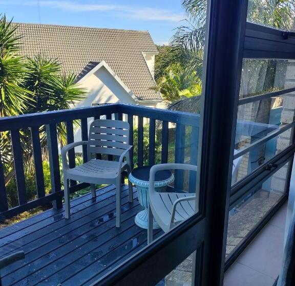 Номер Стандарт Вид на Море, Cove Rock Stay