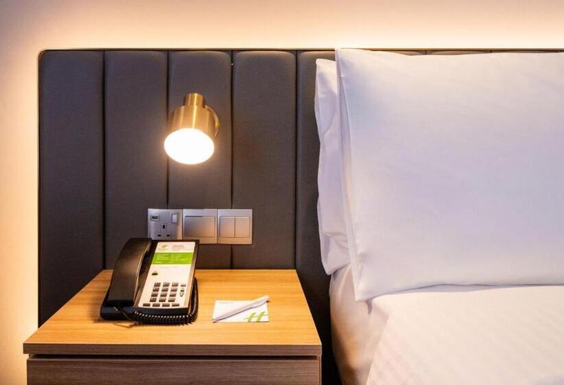 Quarto Standart Andar Superior, Holiday Inn Sepang Airport By Ihg
