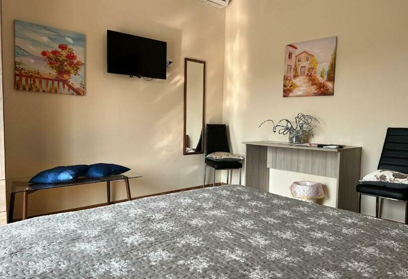 テラス付きスタンダードルーム, B&b Empira Lamezia Terme