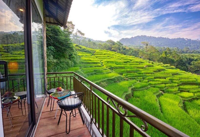 اتاق استاندارد با چشم‌انداز کوهستان, Central Hills Puluong Resort