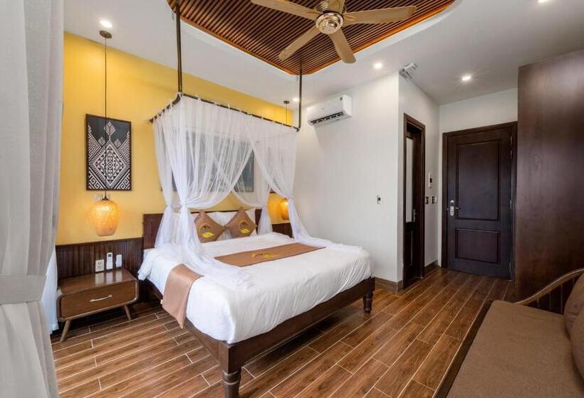 اتاق لوکس با بالکن, Central Hills Puluong Resort
