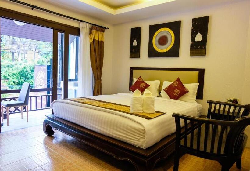 اتاق لوکس با بالکن, Arina Boutique Residence