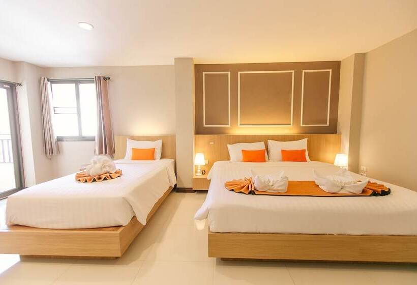Трехместный Номер Deluxe, De Hug Hotel & Residence