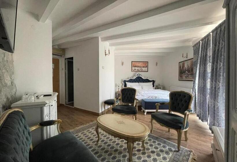 اتاق استاندارد با بالکن, Garni Hotel Oblačinsko Jezero
