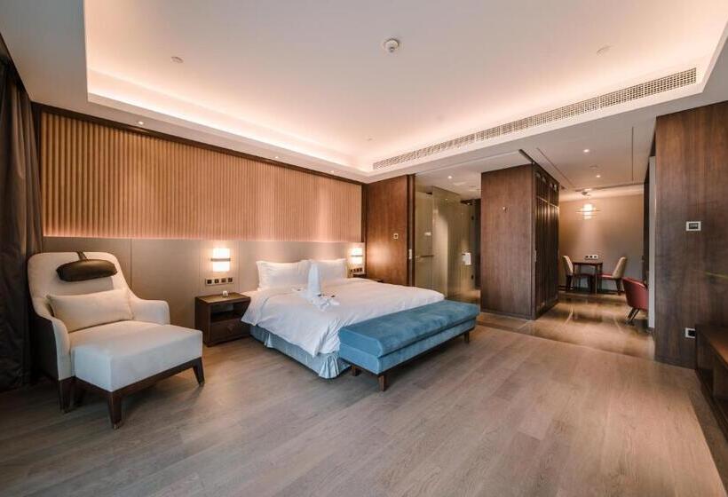 Номер Deluxe Кровать Кинг, G Luxe By Gloria Taimei Suzhou