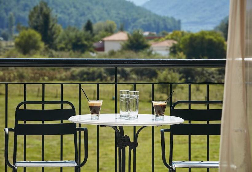 Трехместный Номер Deluxe, Aar Hotel & Spa Ioannina