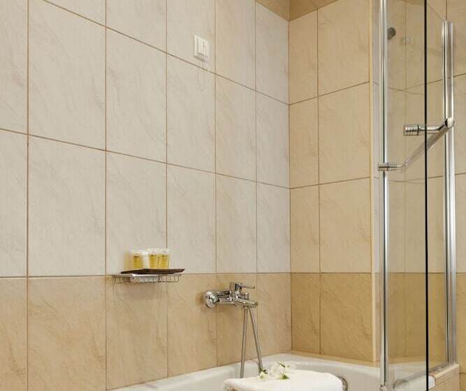 Трехместный Номер Deluxe, Aar Hotel & Spa Ioannina