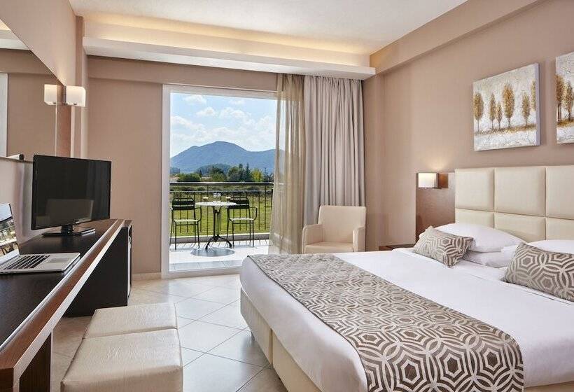 Трехместный Номер Deluxe, Aar Hotel & Spa Ioannina