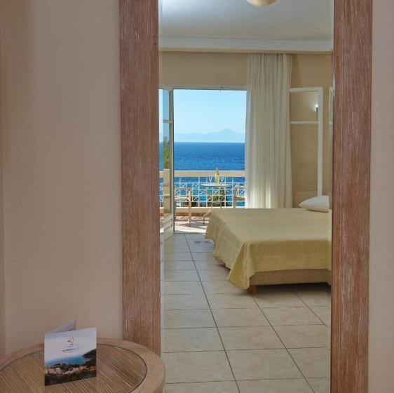 بنگله خانوادگی, Alonissos Beach Bungalows And Suites