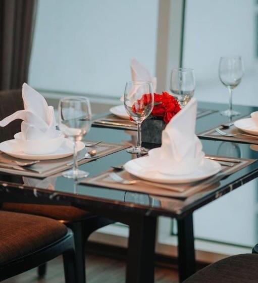 جناح مطلّ علي البحر, Maritime Luxury Suites