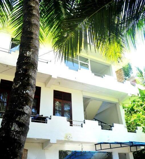经济型三人房间, Holiday Inn Unawatuna