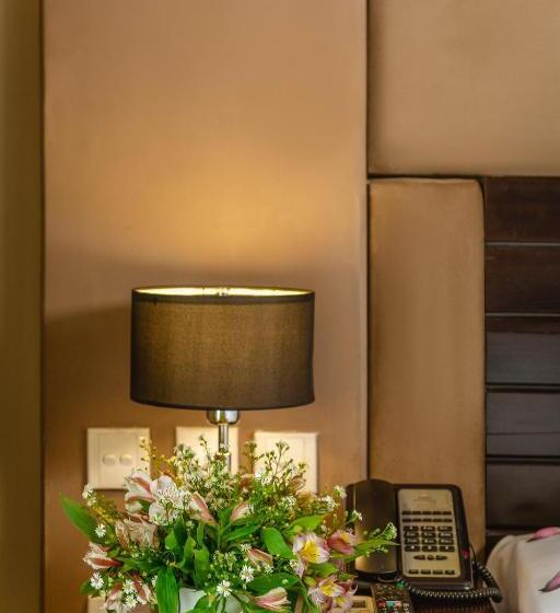 带观景的标准间, Kandy City Hotel By Earl S